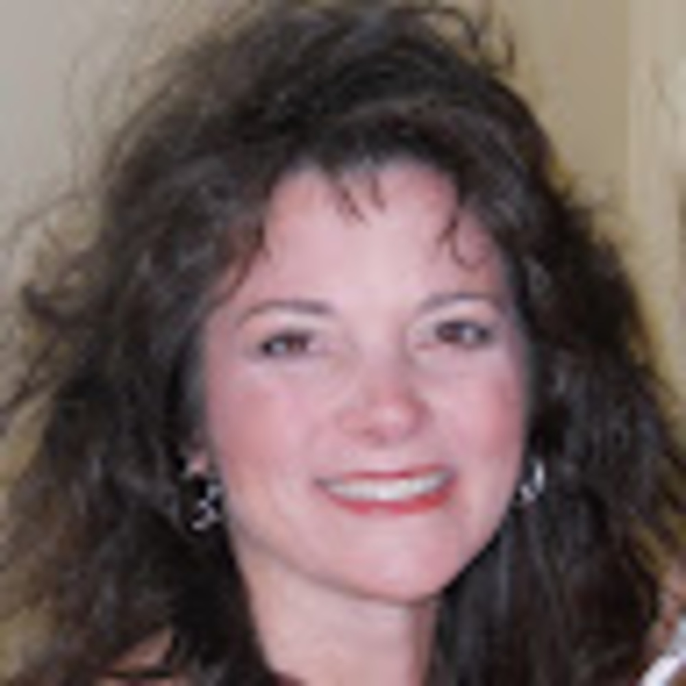 Meet your Posher, Connie